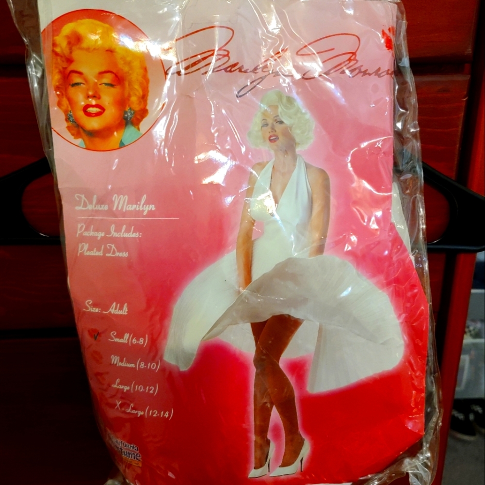 🎃 Marilyn Monroe white dress Halloween Costume 🎃